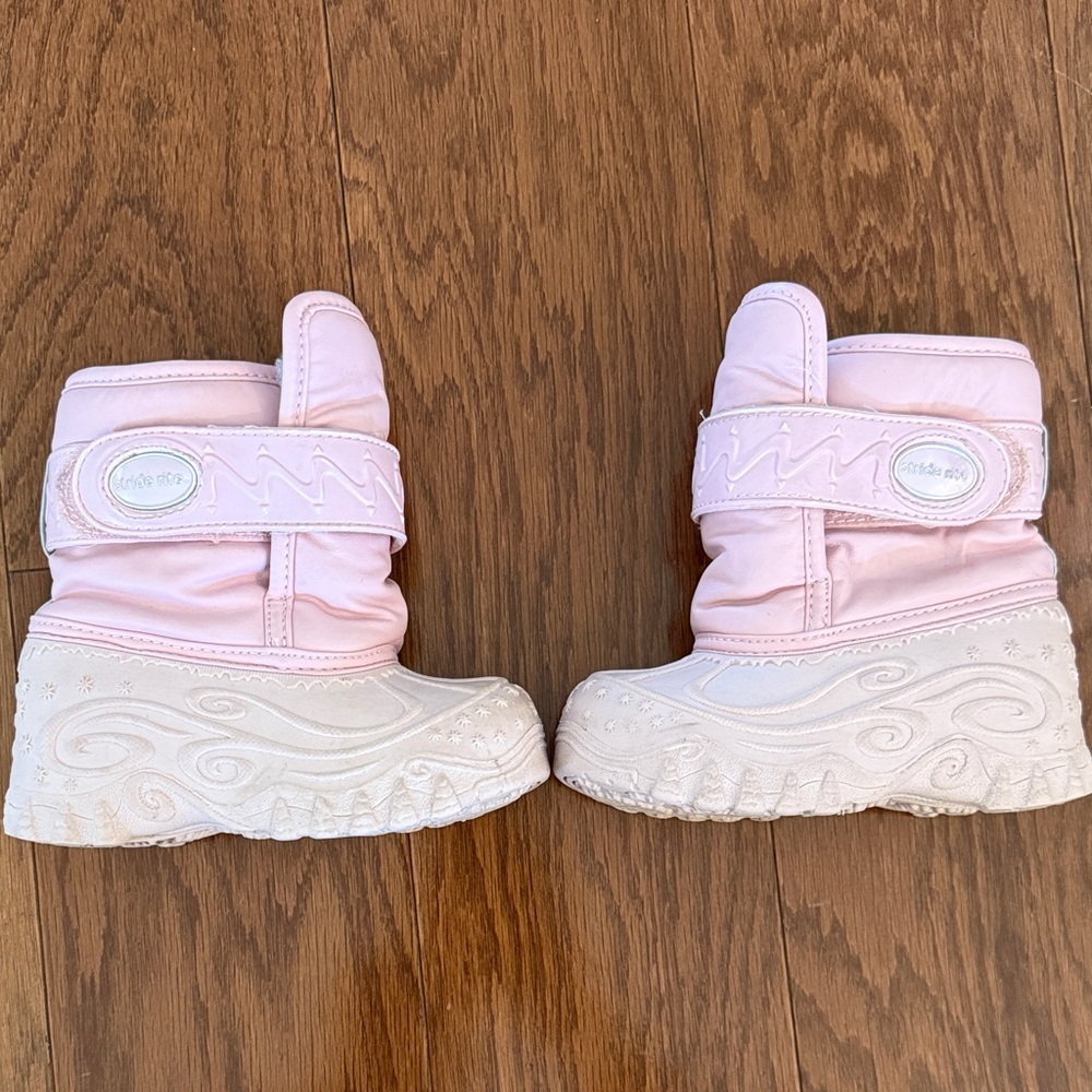 Kids snow boots